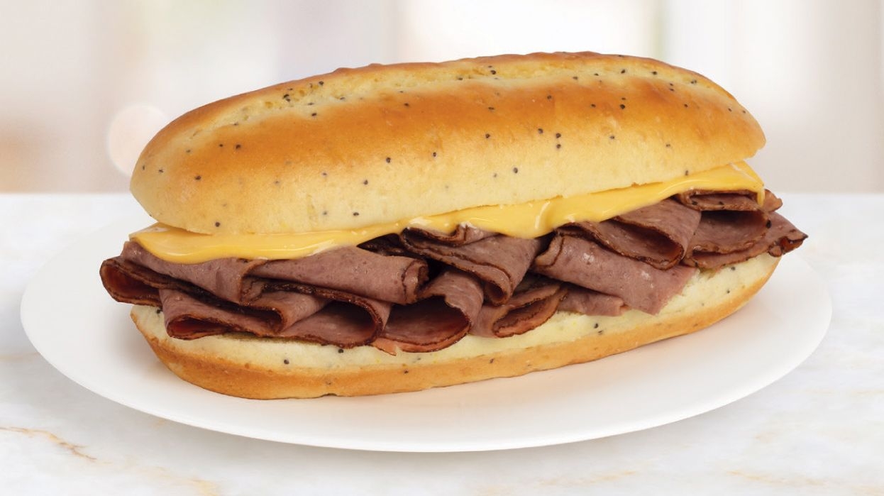 Raybern Singles Roast Beef Cheddar On Onion Poppyseed Roll -- 8 per case