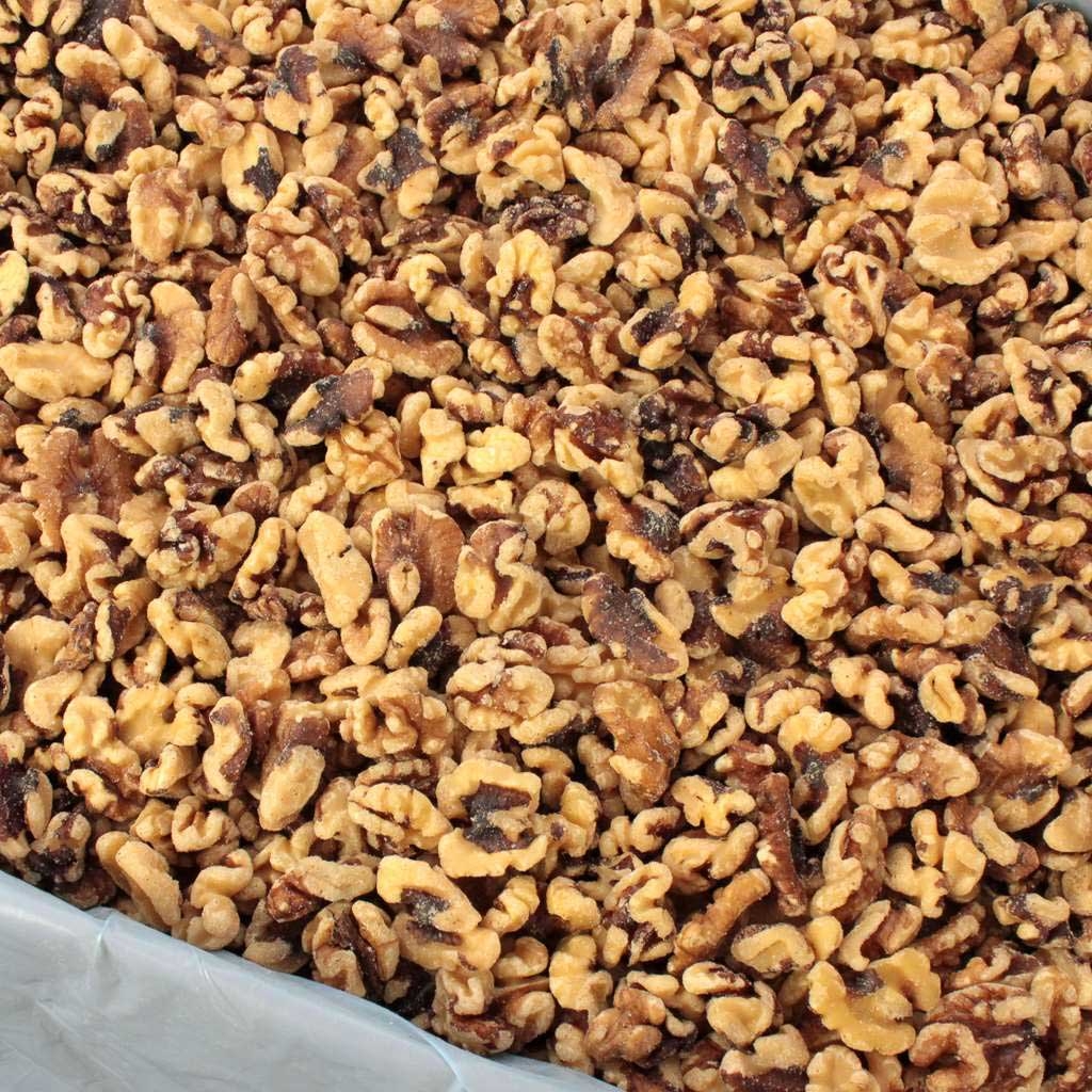 Commodity Nutmeats Light Amber Combo Walnut Halves and Pieces, 25 Pound
