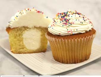 Kimberleys Bakeshoppe Gourmet Jumbo Vanilla Filled Cupcake, 6 Ounce -- 12 per case