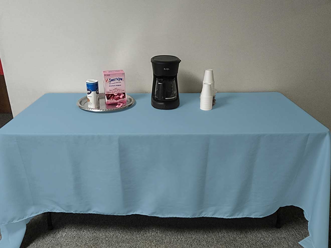 Intedge Light Blue Poly/Cotton Tablecloth, 54 x 114 inch 