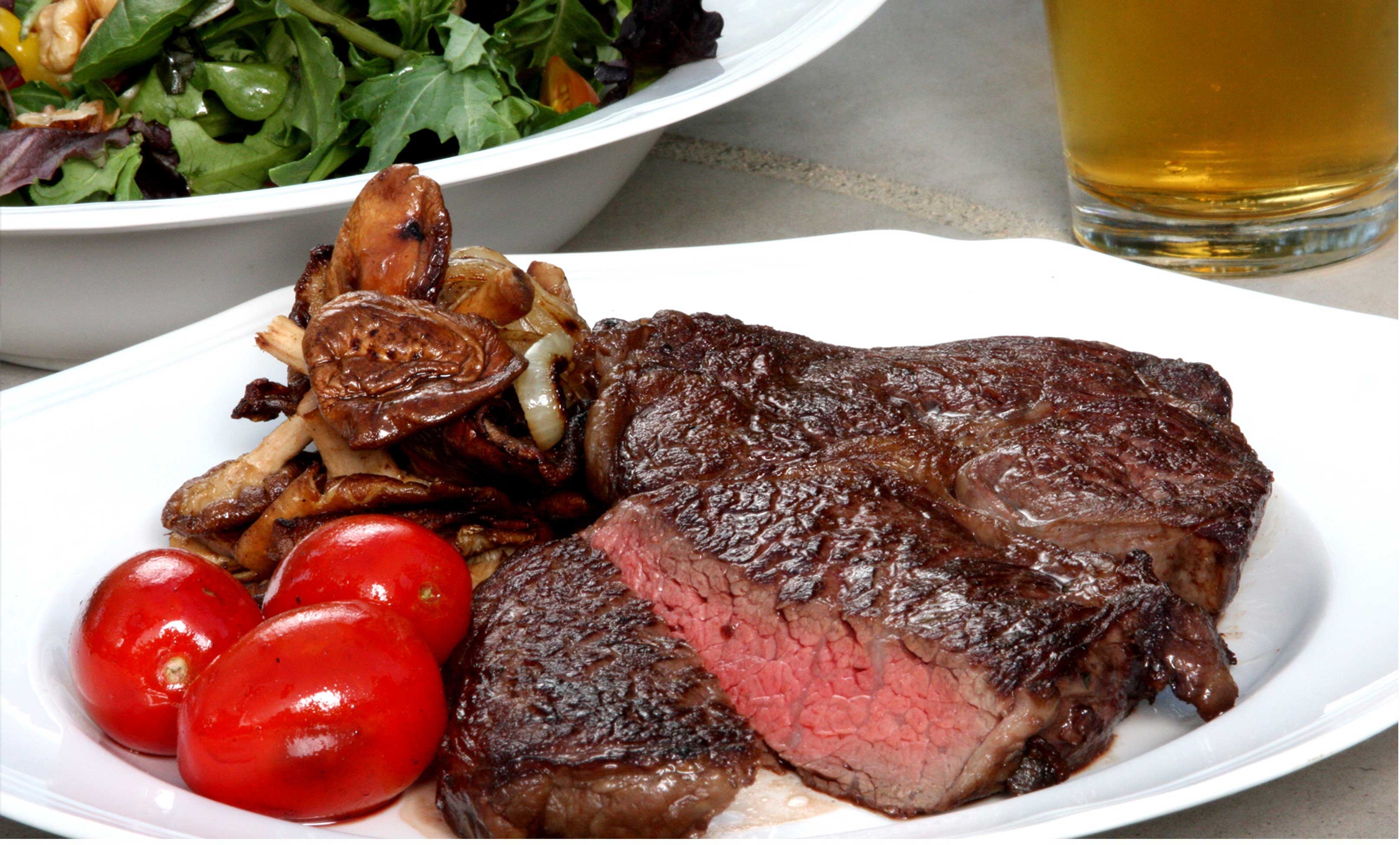 Sanchoku BMS 4 Wagyu Beef Rib Eye, 40 Pound.
