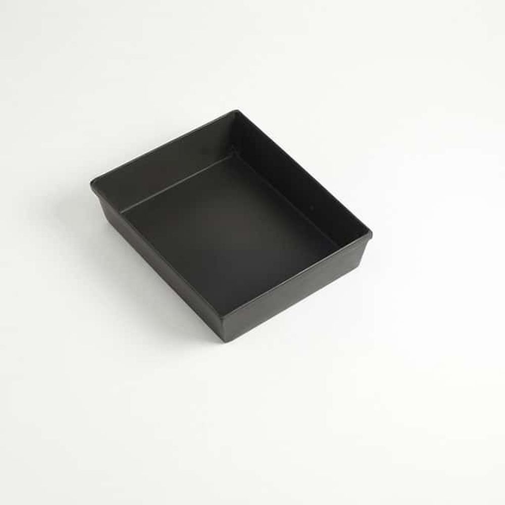 American Metalcraft Dark Gray 14 Gauge Hard Coat Anodized Aluminum Detroit Style Pizza Pan, 10 X 8 X 2-3/8 Inch