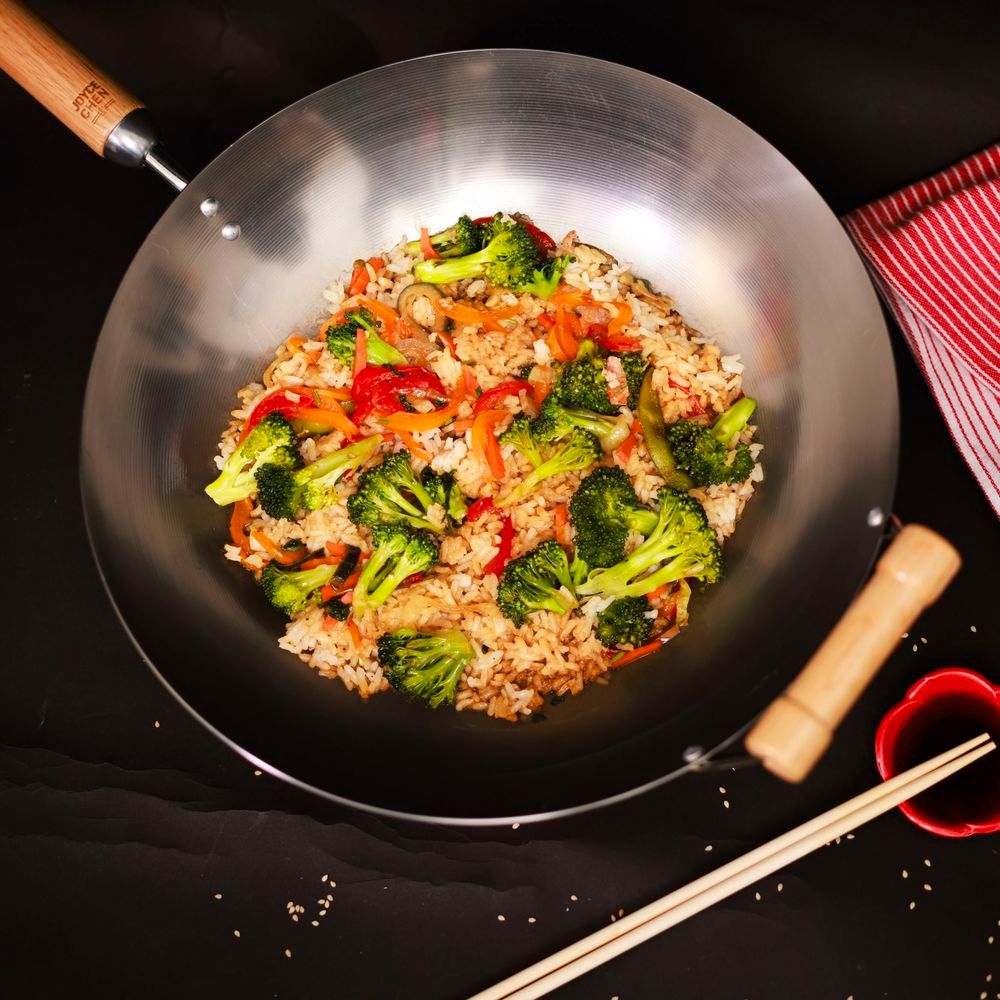Joyce Chen Classic Series Carbon Steel Round Bottom Wok With Birch Handles, 14 Inch