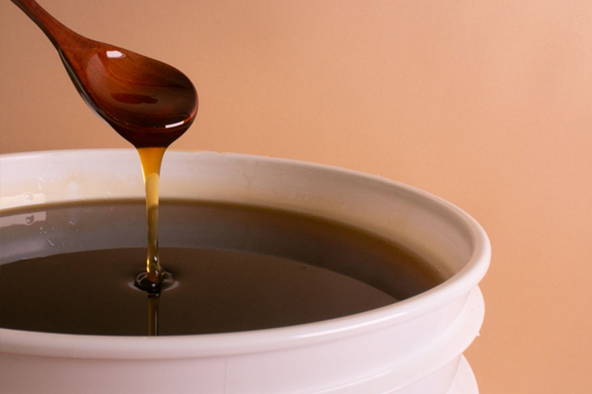 Commodity Light Amber Honey, 60 Pound